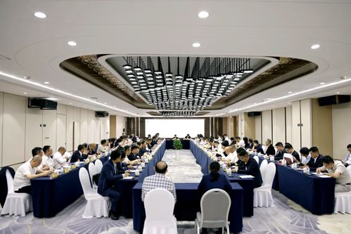 茅臺(tái)集團(tuán)總經(jīng)理王莉九省區(qū)調(diào)研 強(qiáng)化“一盤棋”市場(chǎng)布局，以文化敘事與技術(shù)賦能共筑品牌認(rèn)同